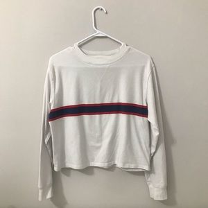 Cropped trendy basic T-shirt